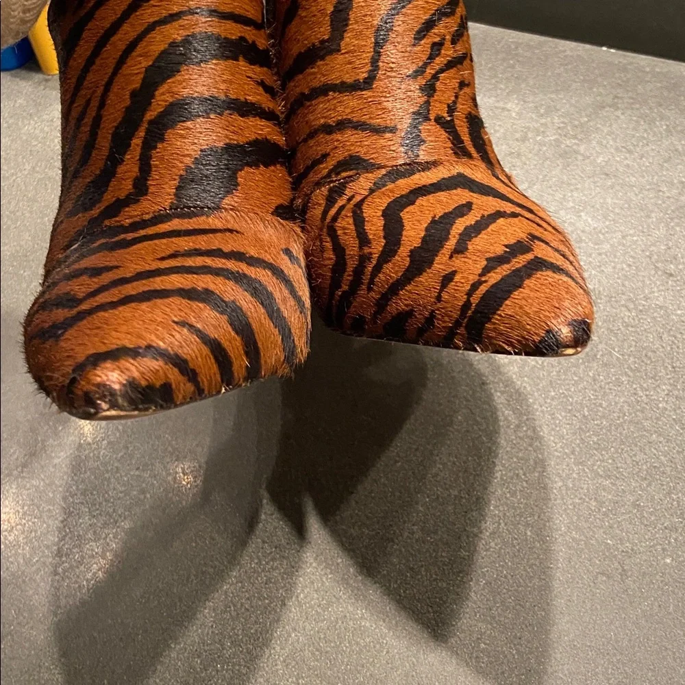Leather Sling backs, ‘Dana’, White House Black Market animal print 9M - Picture 5 of 9